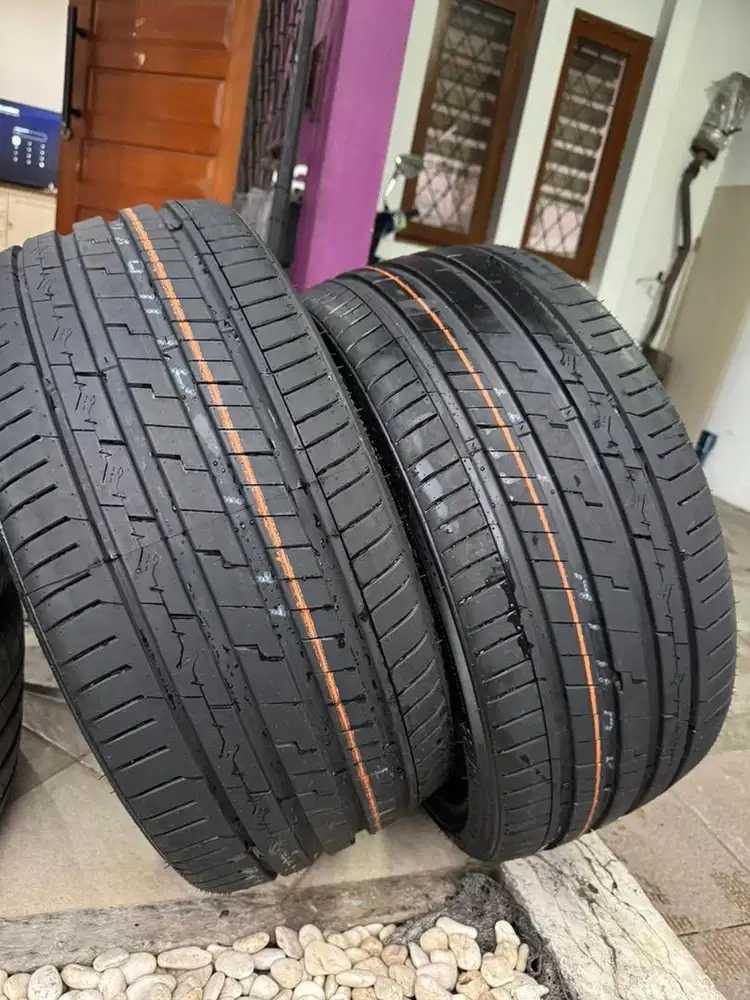 Ban R19 225/35 accelera iota evt anggep beli baru