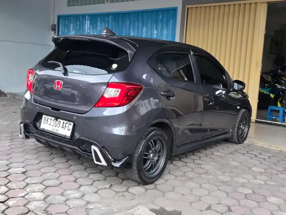 Honda Brio E manual 2023 PMK 2024