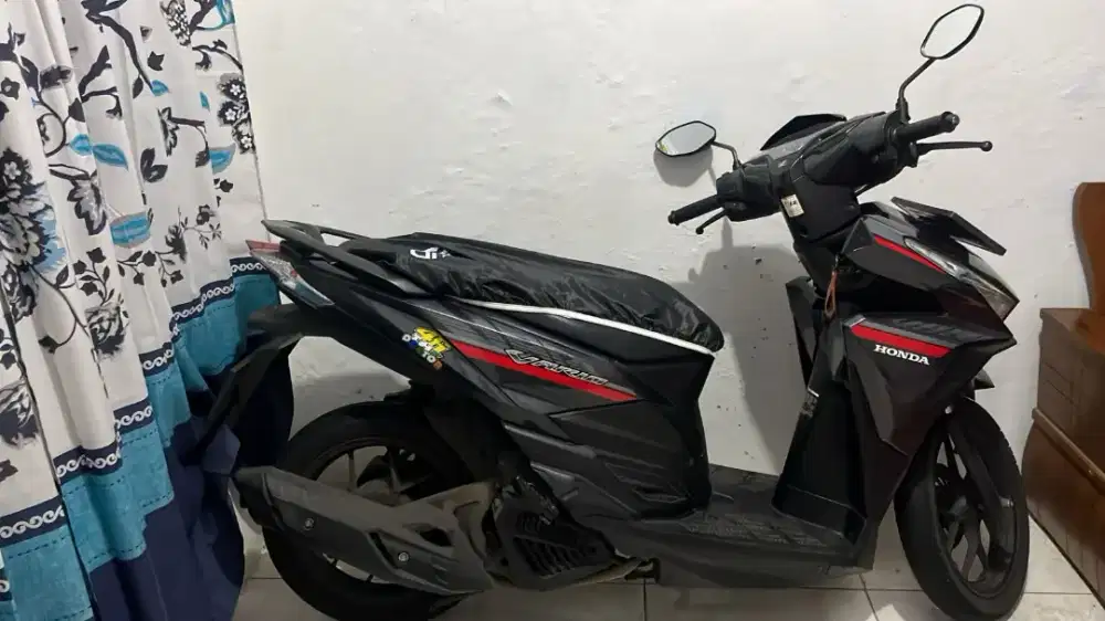 jual vario 125 CBS 2017 (black)
