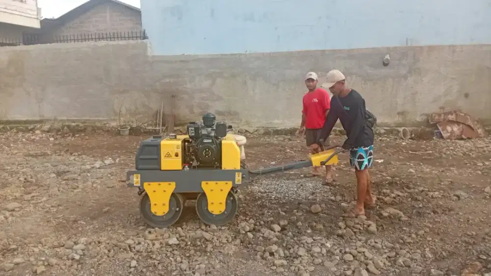 Baby roller 2ton jack hammer molen genset stamper kodok baby roller