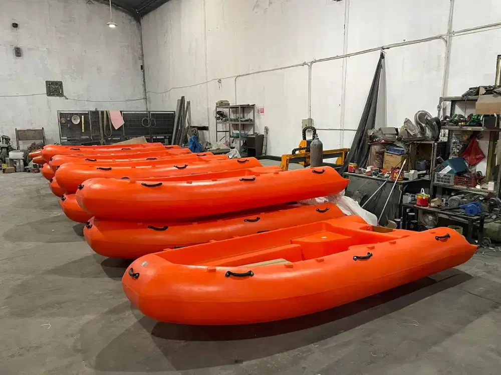 Perahu Polyethylene HDPE 3.5 Meter Lebih Kuat Dari Perahu Karet