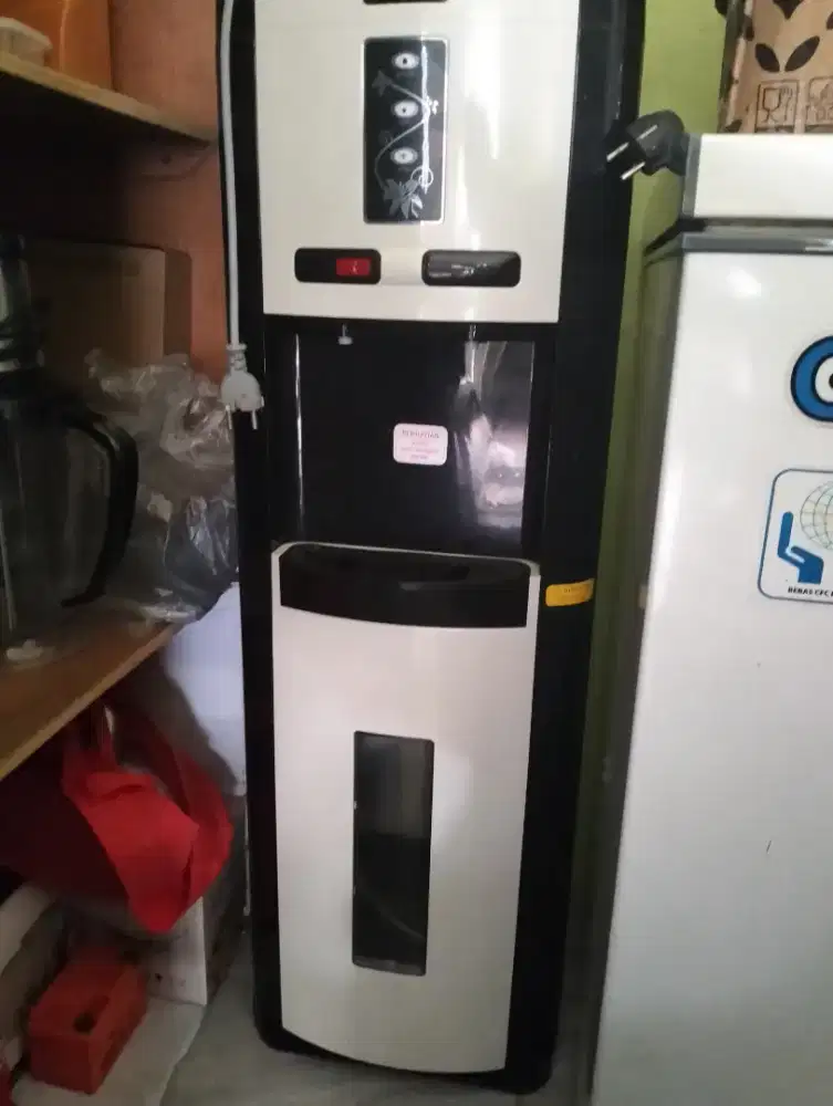 Dispenser Miyako galon bawah