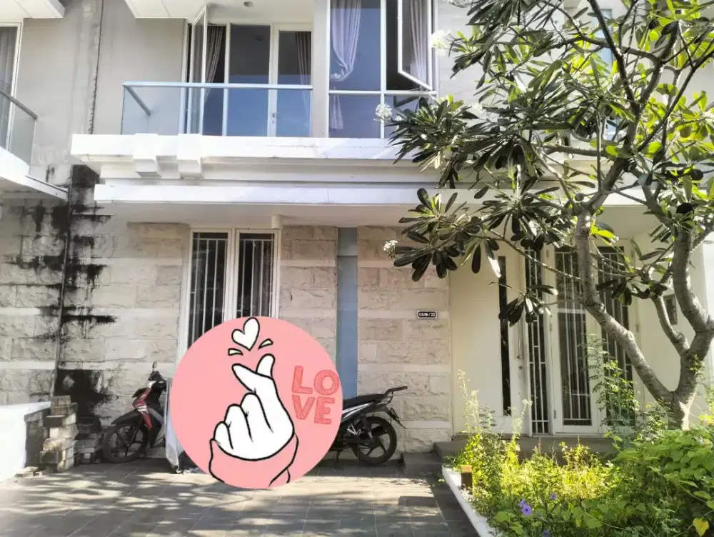 Dijual Rumah di Greenlake Surabaya