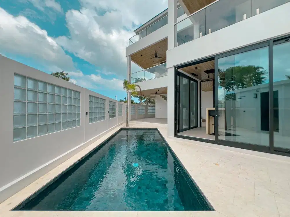 For Sale Solar Powered Smart Luxury Villa in Tumbak Bayuh Bali