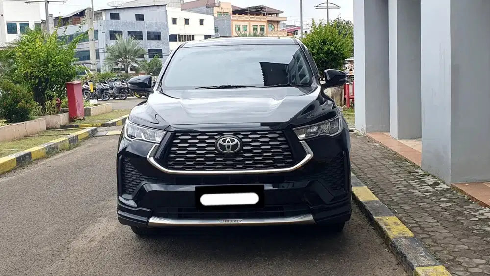 Km13rb toyota zenix v hybrid modelista 2024 pakai 2025 hitam