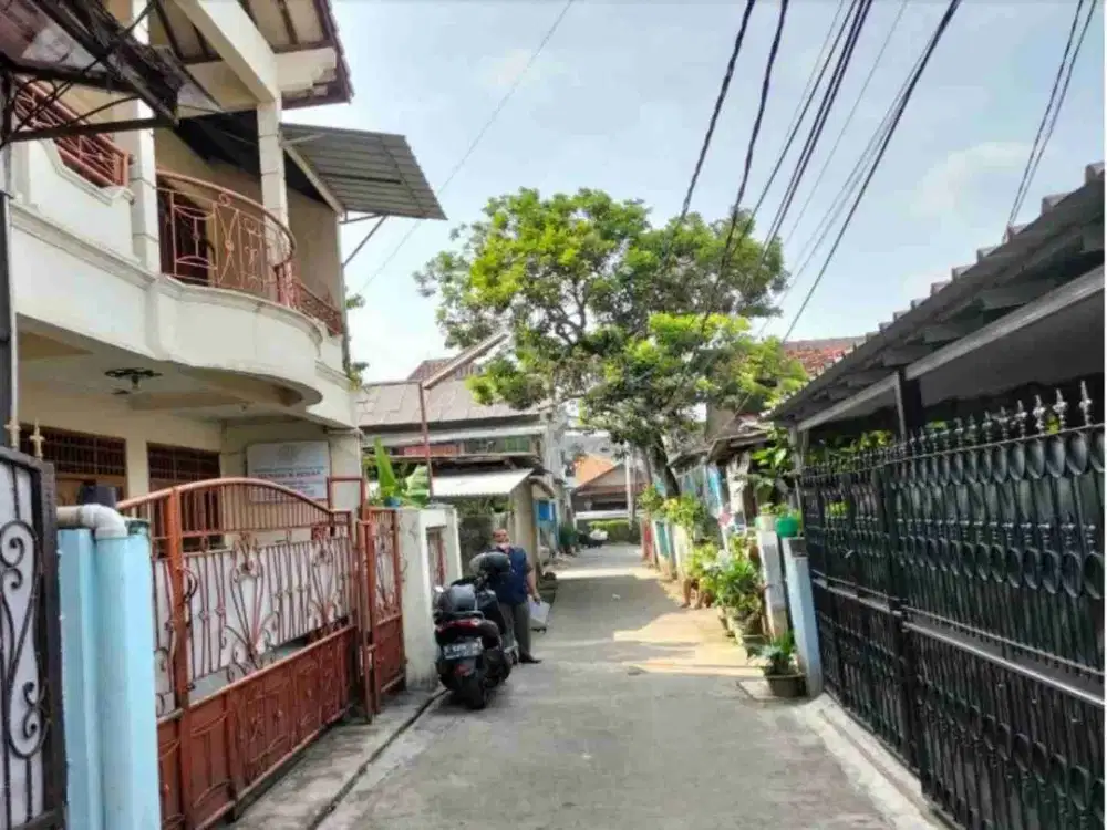 dijual rumah di jl. andara gg. masjid, pangkalan jati baru, cinere, depok
