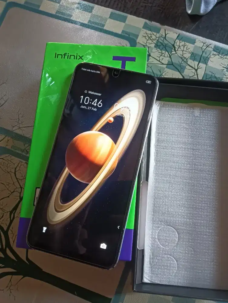 Infinix hot 3i ram 8+8 Rom 128 4G dual sim card