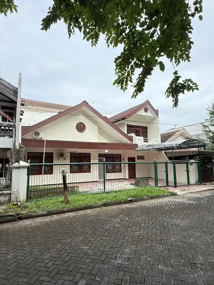 Disewakan rumah di perumahan Wisma Mukti
