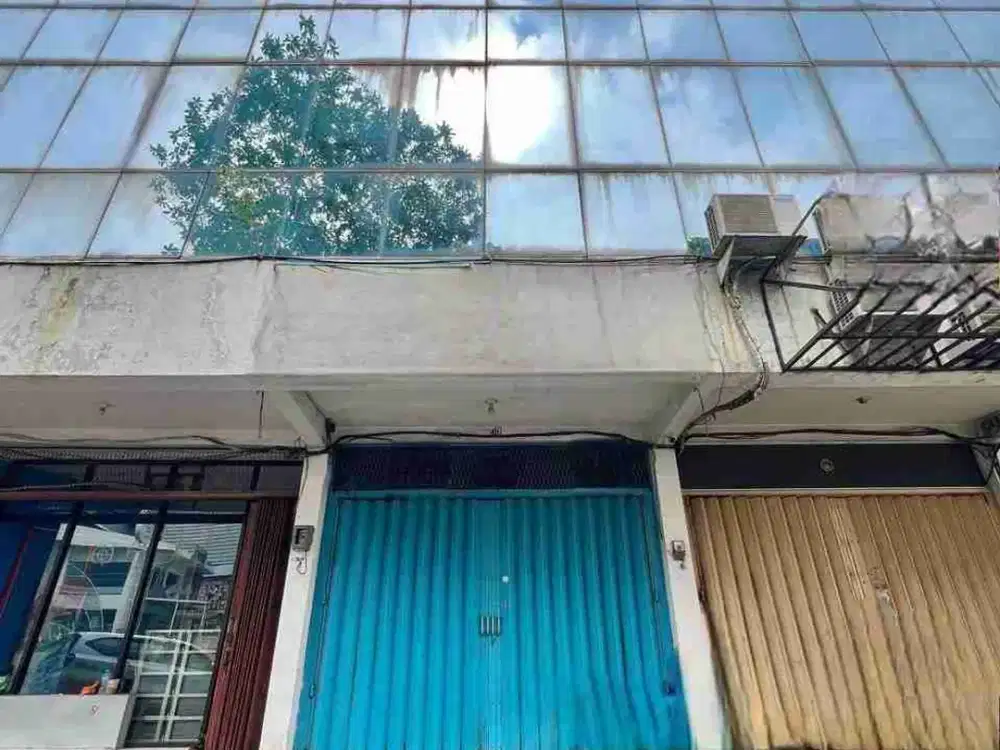 Sewa Ruko 4 Lantai Jalan Bubutan Surabaya Pusat Hadap BG Junction Luas Terbesar