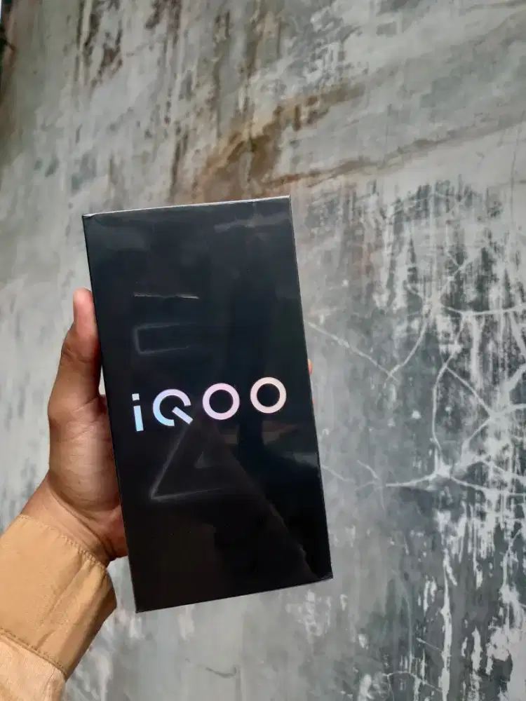 Iqoo z10R 8/128 Baru