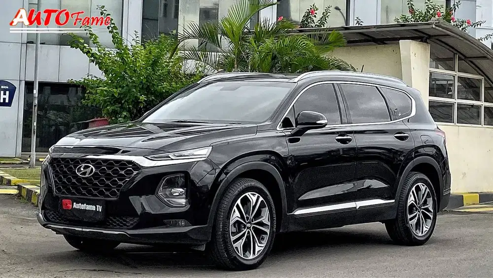 Hyundai Grand Santa Fe 2.2D XG Diesel NIK 2019