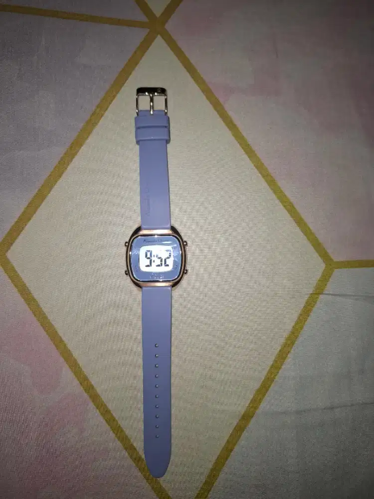 Jam tangan wanita Alexandre christie