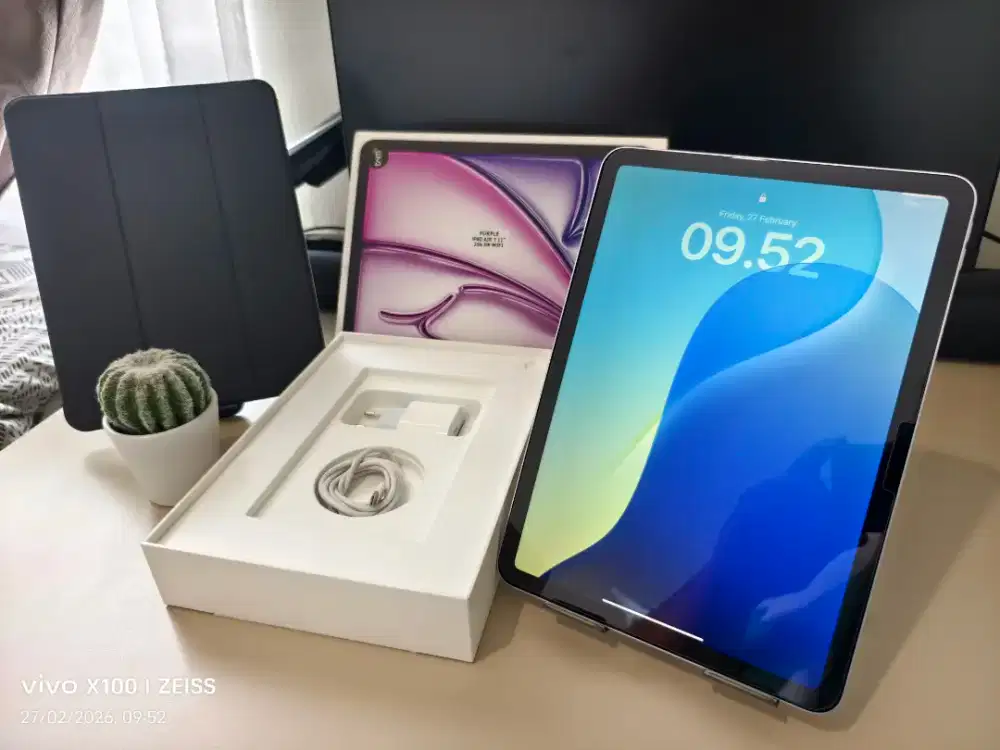 Ipad Air M3 Chip Purple  Garansi Resmi Ibox Des 2026 Fullset Like New