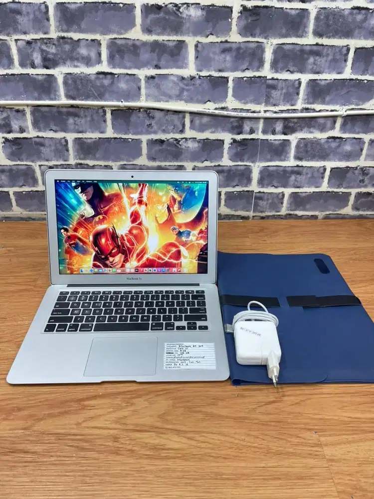 Macbook Air 132017, Garansi 2bulan