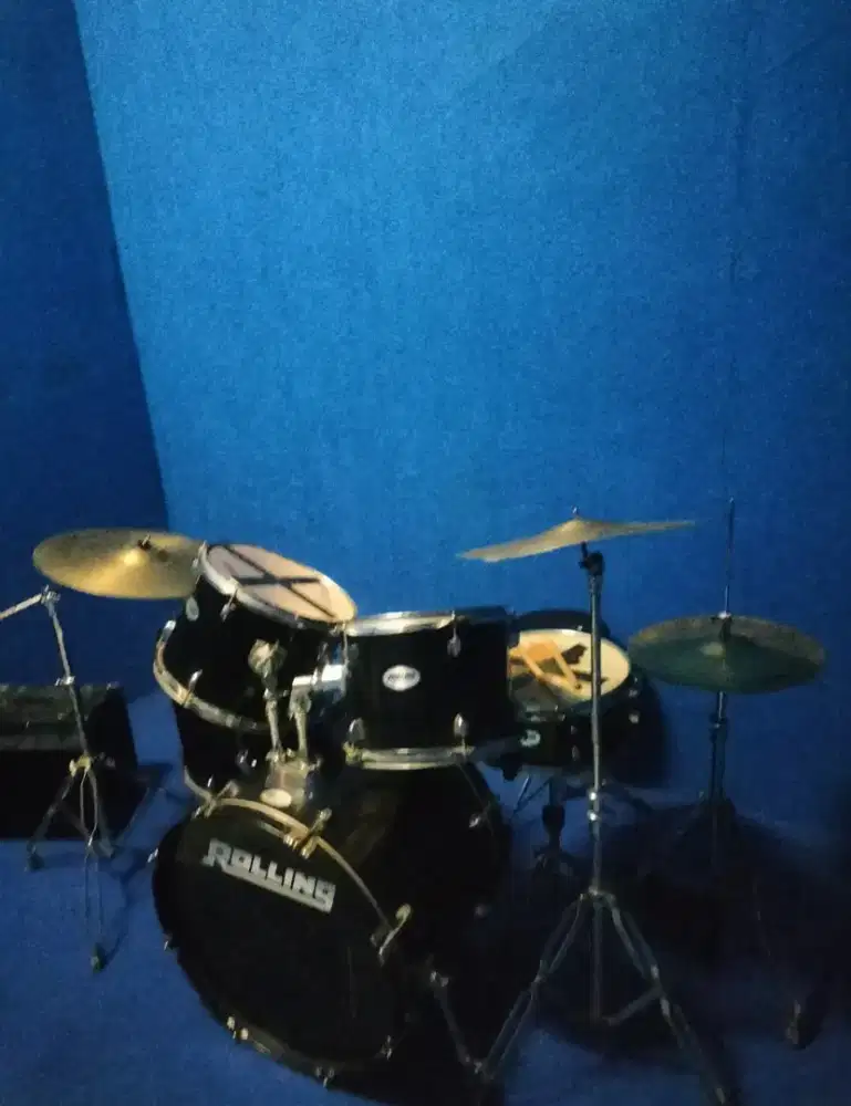 FOR SALE ‼️DRUM SET ROLLING BLACK