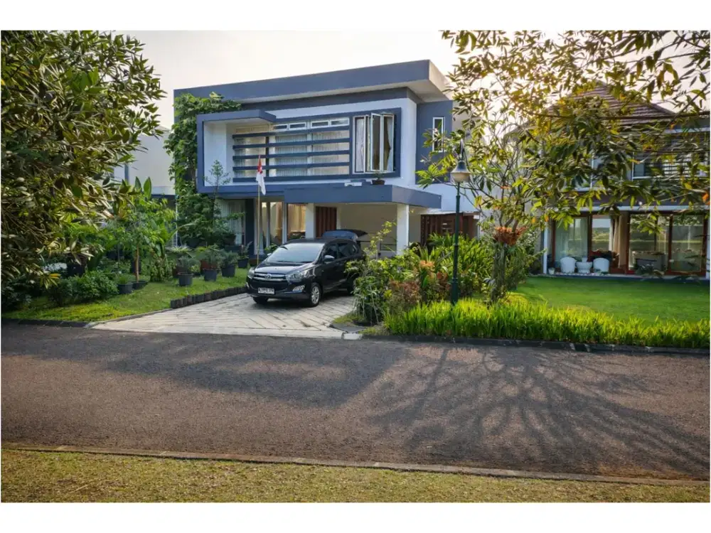 DIJUAL RUMAH 2 LANTAI EXCLUSIVE BAGUS SIAP HUNI HARGA NEGO RANCAMAYA GOLF ESTATE BO195