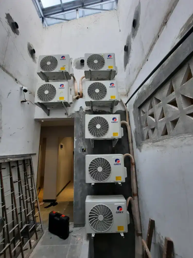 Di cari teknisi ac, diutamakan tukang.