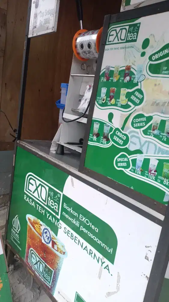 Dijual Gerobak es teh, karena udah gajualan