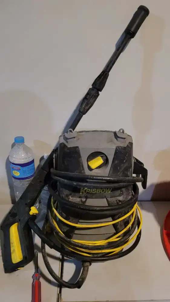 Waterjet merek krisbow untuk cuci motor dan mobil