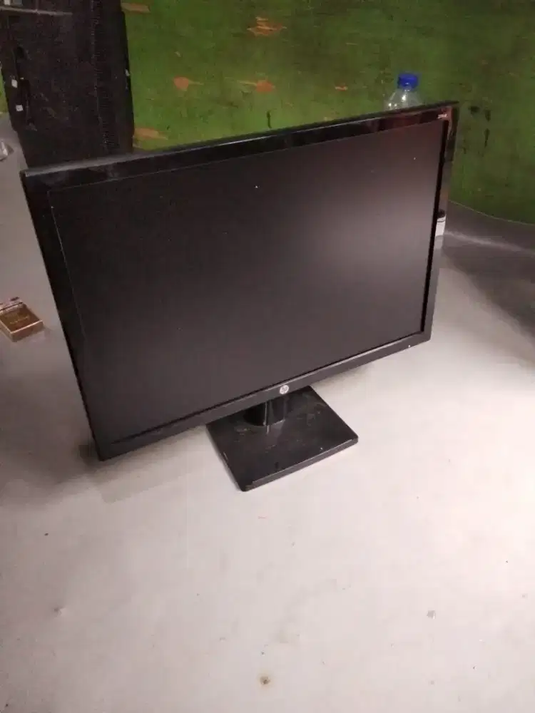 MONITOR COMPUTER HP 20,N