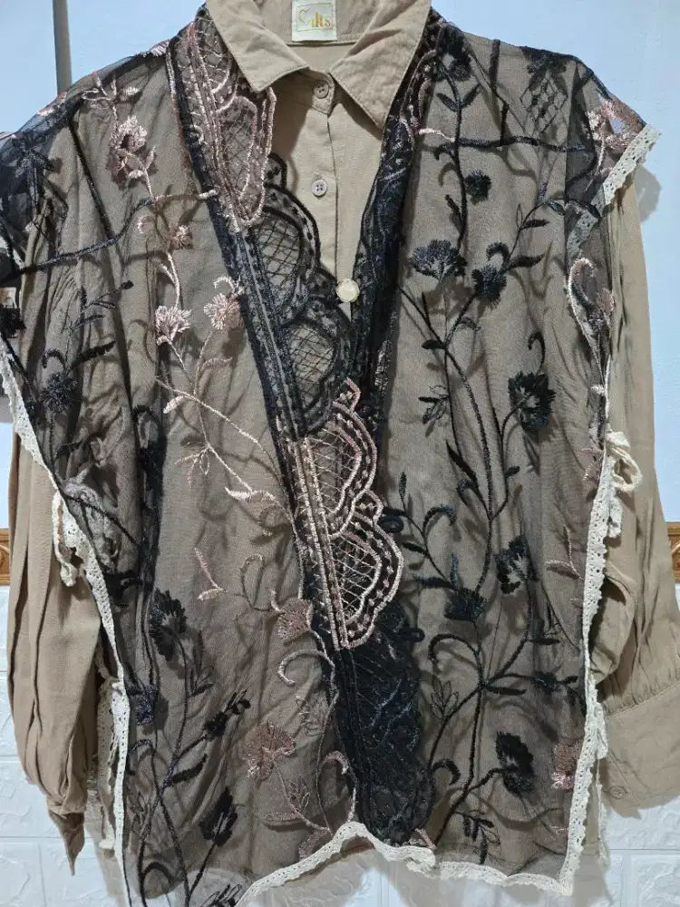 One set tile lebaran