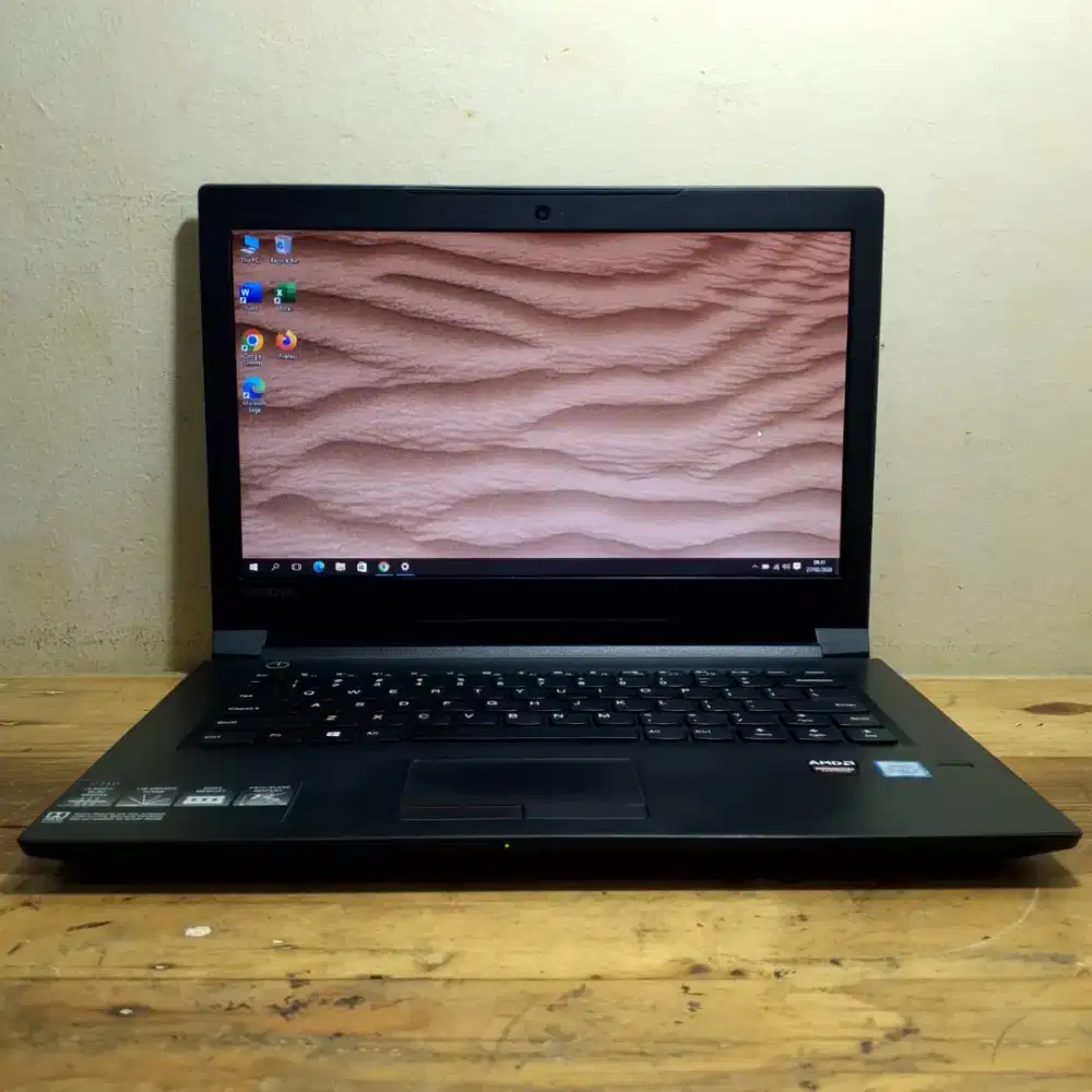 Lenovo core i5-6200u Ram 8 GB SSD 256 GB Dual VGA AMD Radeon R5 M430