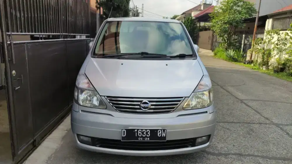 Nissan Serena HWS 2009 AT
