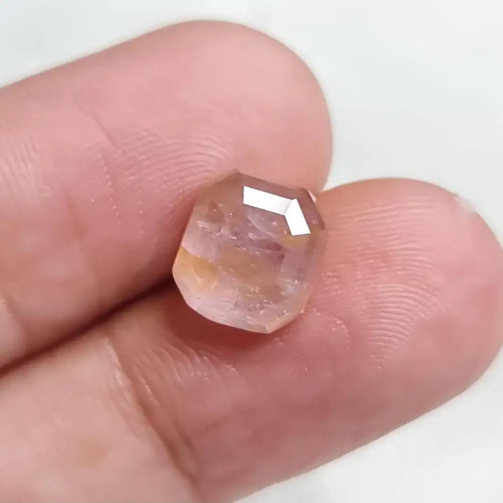 6.61 CT Srilangka Pink Sapphire Ceylon Fancy Color + Memo