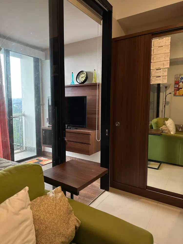 Unique Studio Beverly Dago Bandung