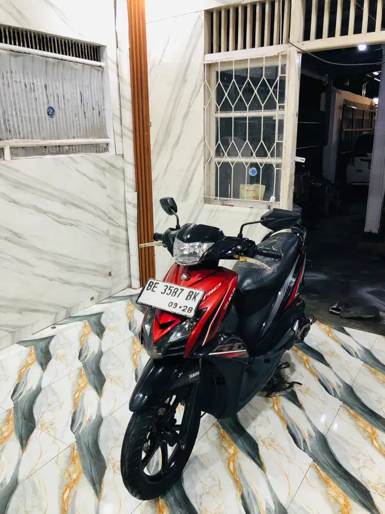 MIO GT TERBAIK 2014 Pajak Hidup