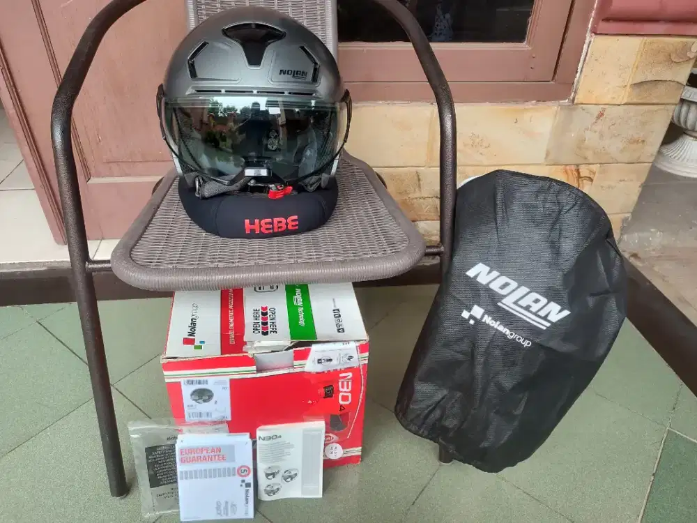 Helm Nolan N30. 4