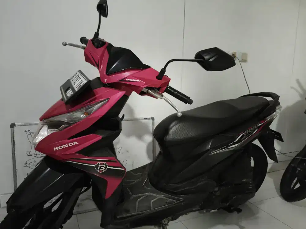 Jual cepat Honda Beat magenta nego