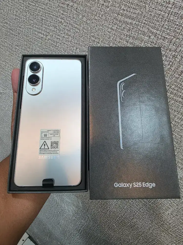 Samsung s25 edge 12/256