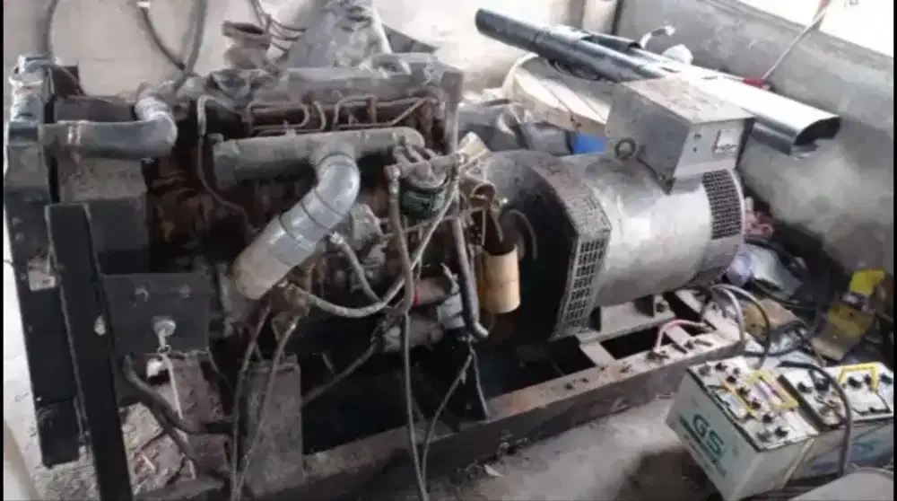 Di jual mesin genset 3phase  30kva