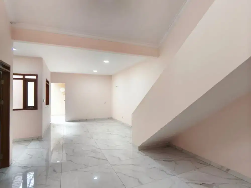 Dijual Rumah di Taman Holis Indah Bandung Lingkungan Nyaman