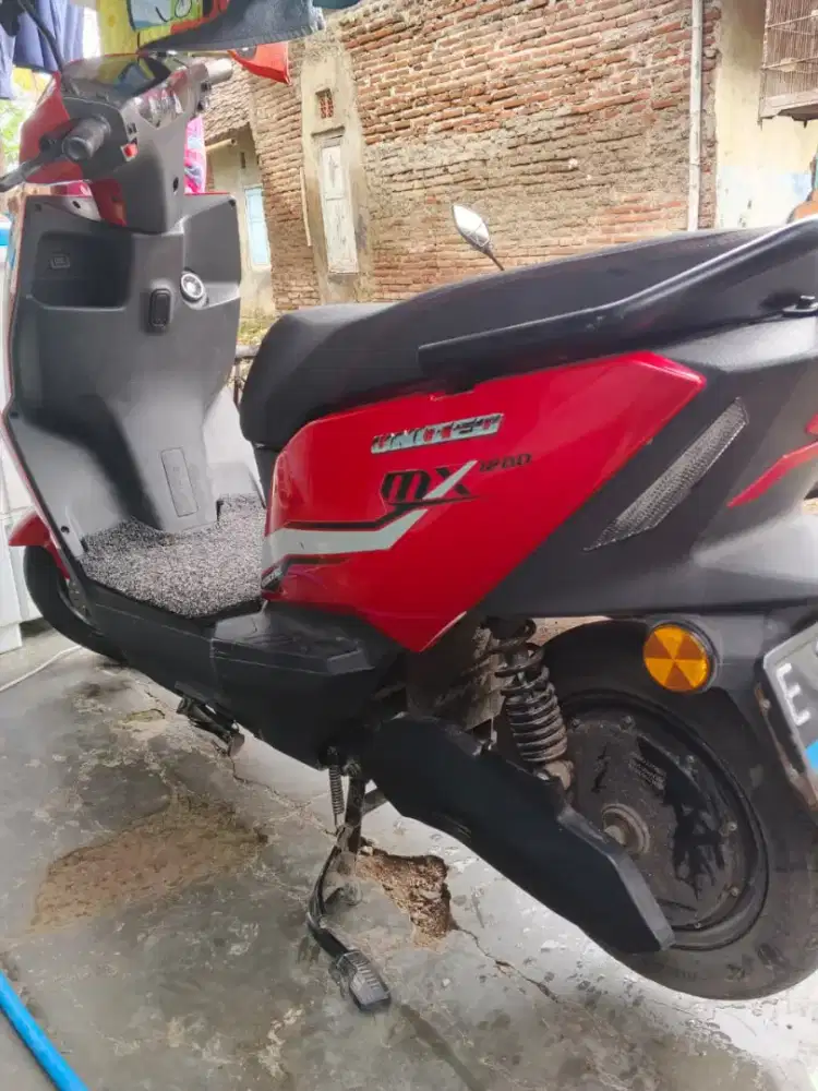 Motor listrik MX1200