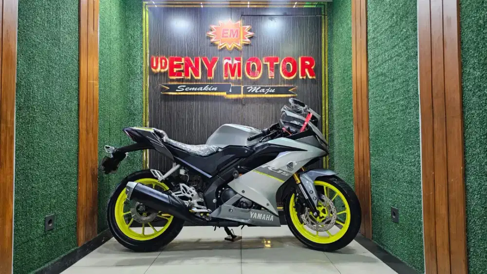 UD ENY MOTOR - Yamaha R15 V3 thn 2021 fresh