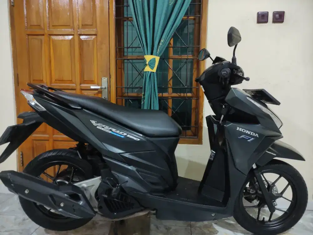 Super istimewa low km vario 150 led cbs iss super mulus jarang ada