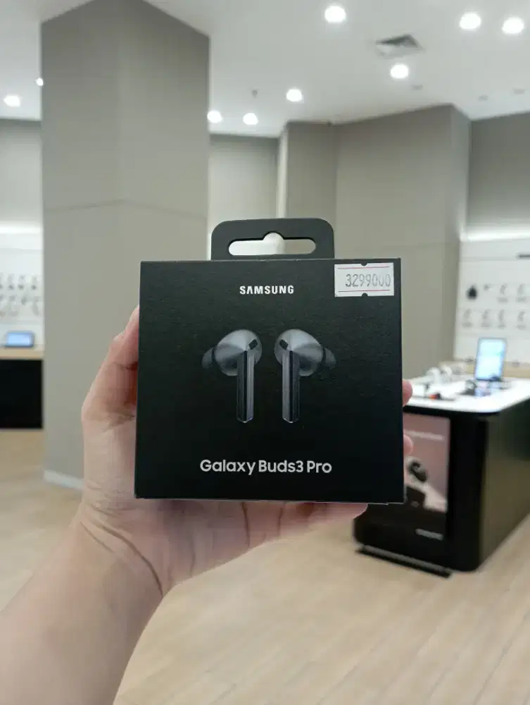 BUDS 3 PRO SILVER PROMO RAMADHAN