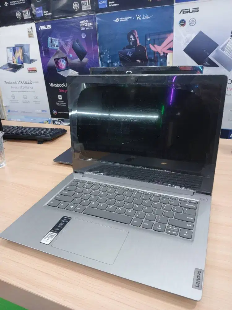 Lenovo Ideapad Slim 3 INTELN4020 RAM 4GB SSD 128GB ( SECOND )