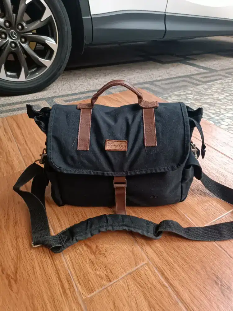 Tas Messenger Bag