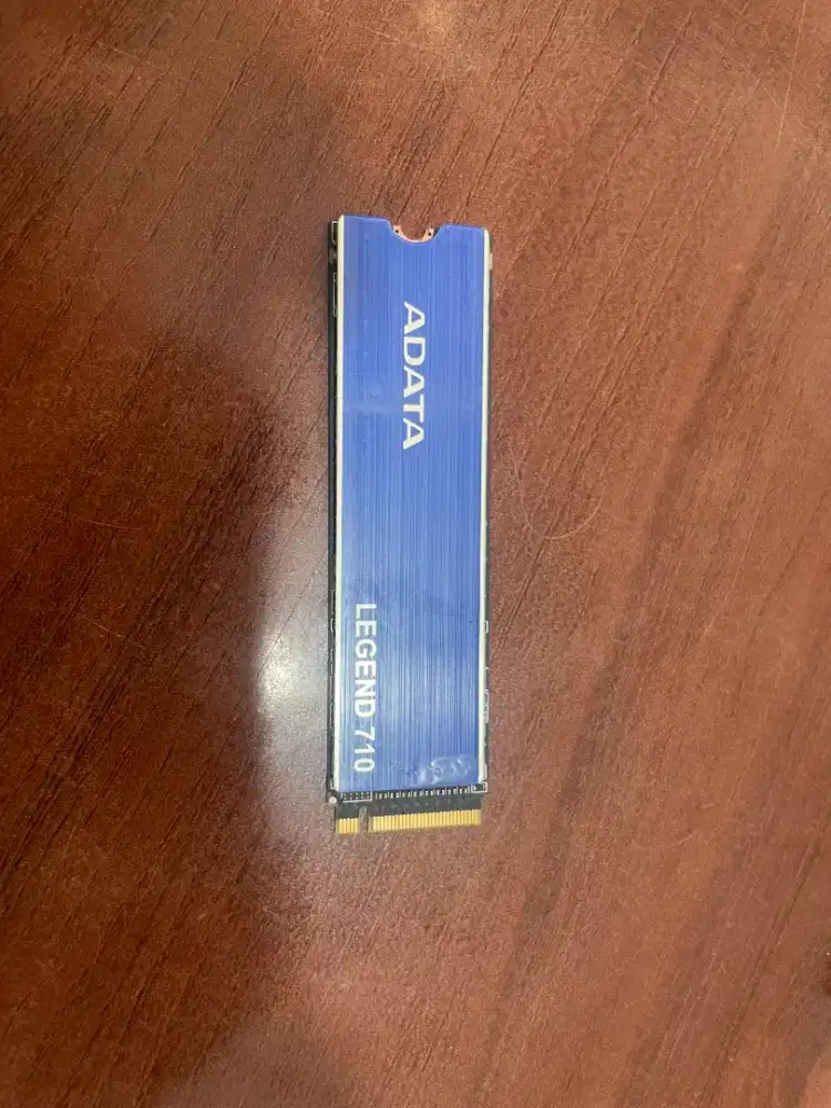 SSD500GB Adata Legend 710