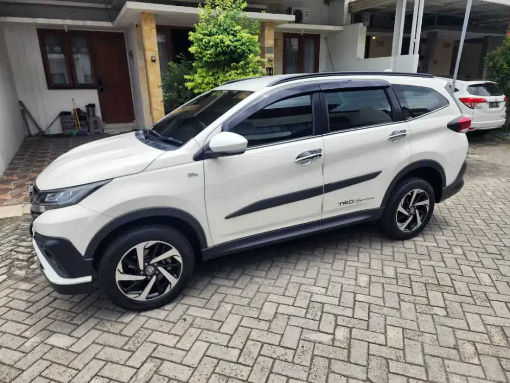 Rush TRD 1.5 M/T 2021