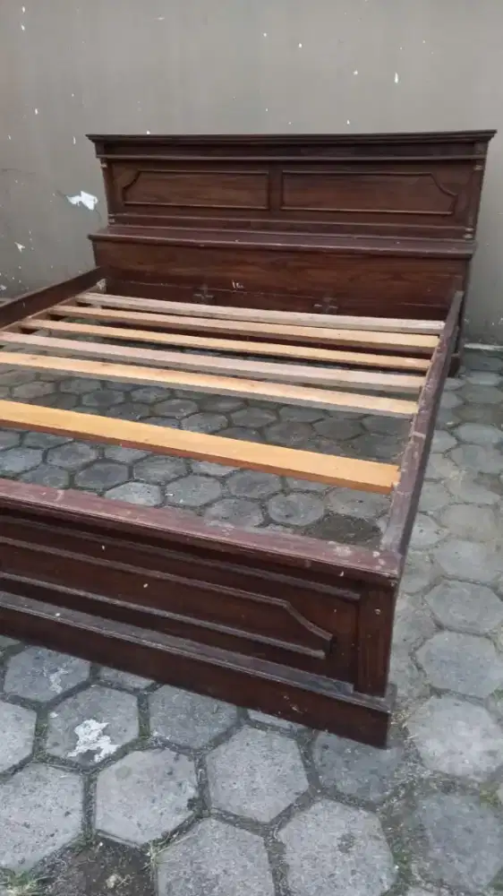 Dipan Jati Asli Ukuran 160. X 200