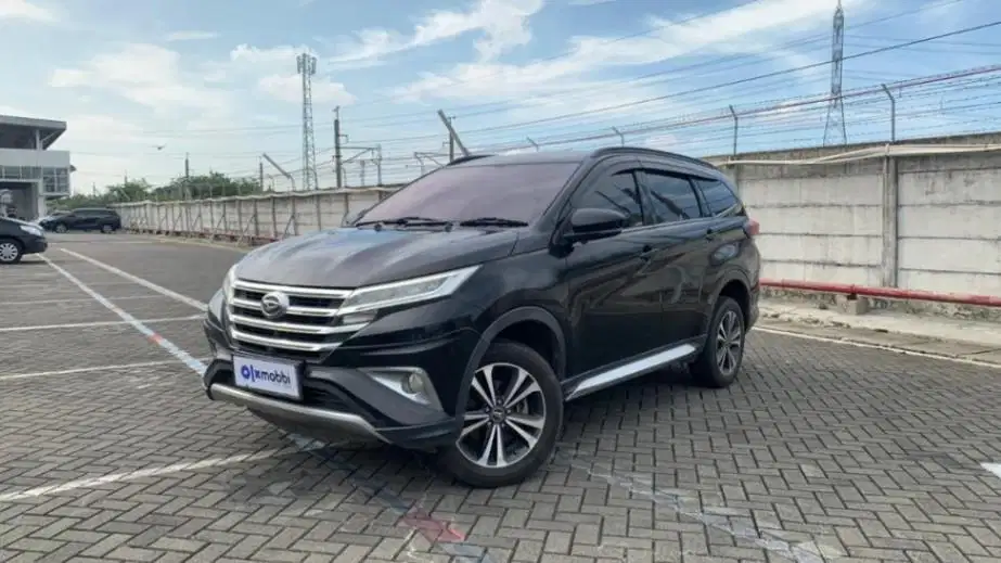 DP MURAH - Daihatsu Terios 1.5 R Bensin AT 2018 Hitam