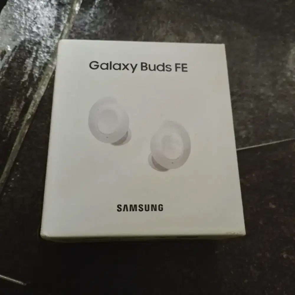 Earphone/headset samsung galaxy buds FE