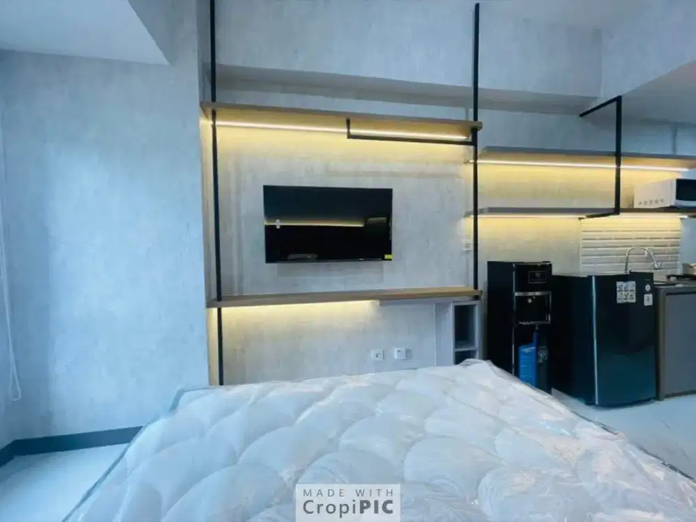 Studio Furnished Tower Amor Lt 30 – Pakuwon City | Sewa 65 Juta + Deposit 10 Juta