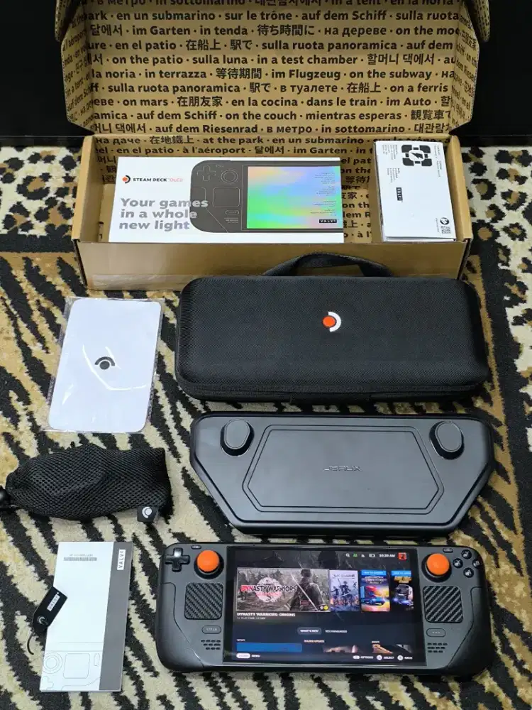 Steamdeck OLED 1,5TB + ACC