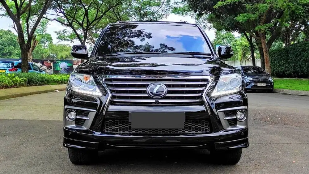 KM Antik 42rb Lexus LX570 F-Sport 2015 SIPER ISTIMEWA