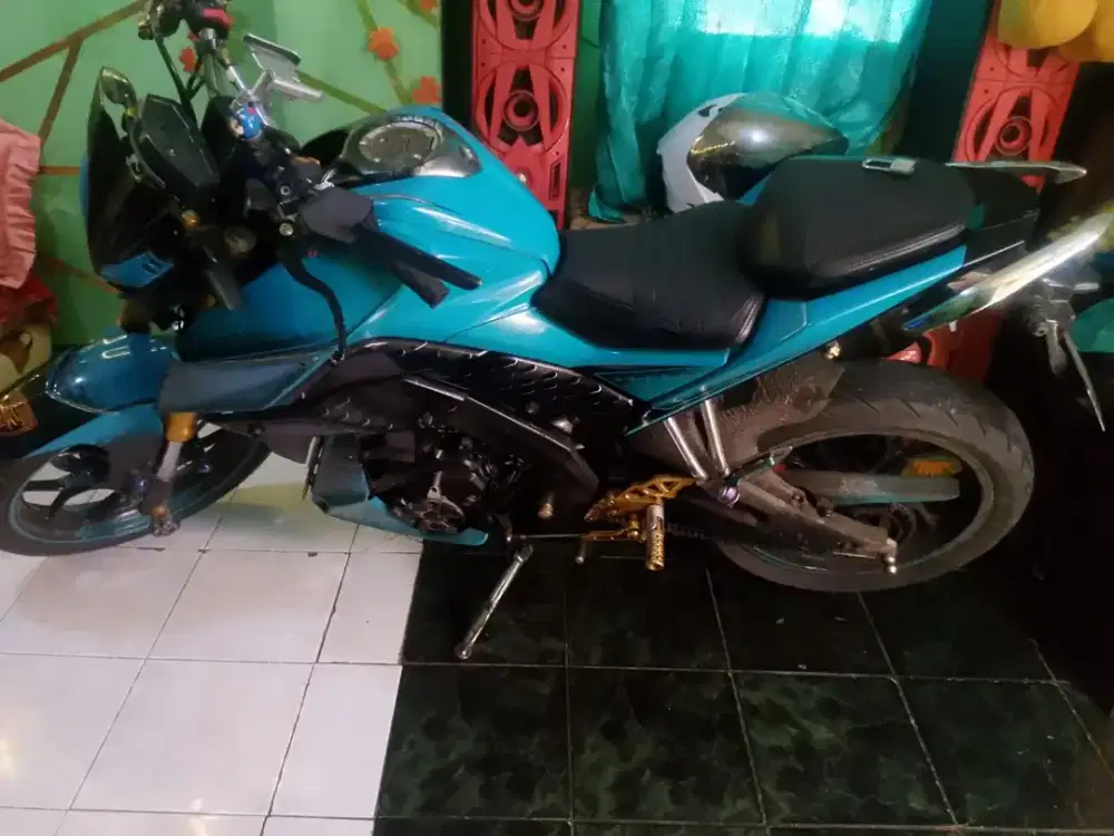 Yamaha xabre 150